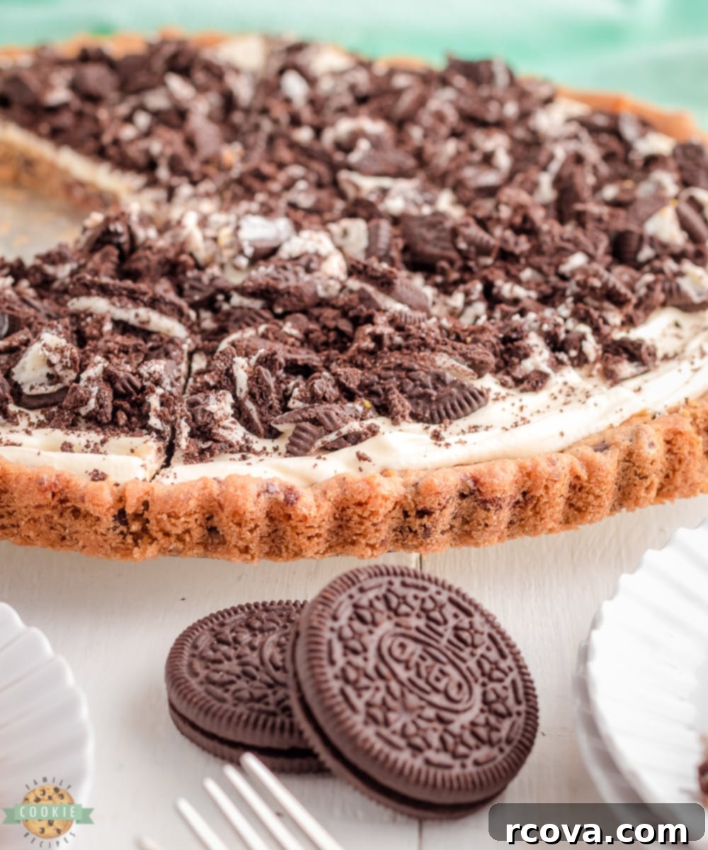 Decadent Oreo Pizza 67 featured 11127