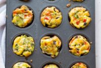 Low Carb Jalapeño Quiche Bites