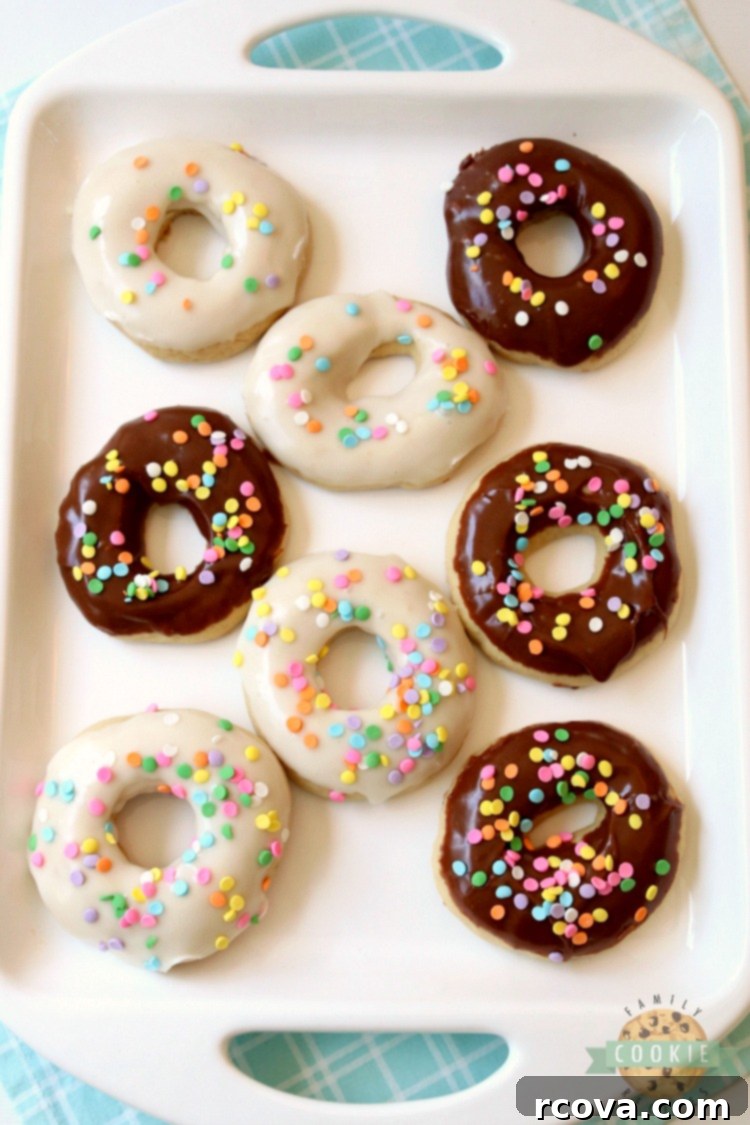 Glossy Donut Cookies 1 featured 1222