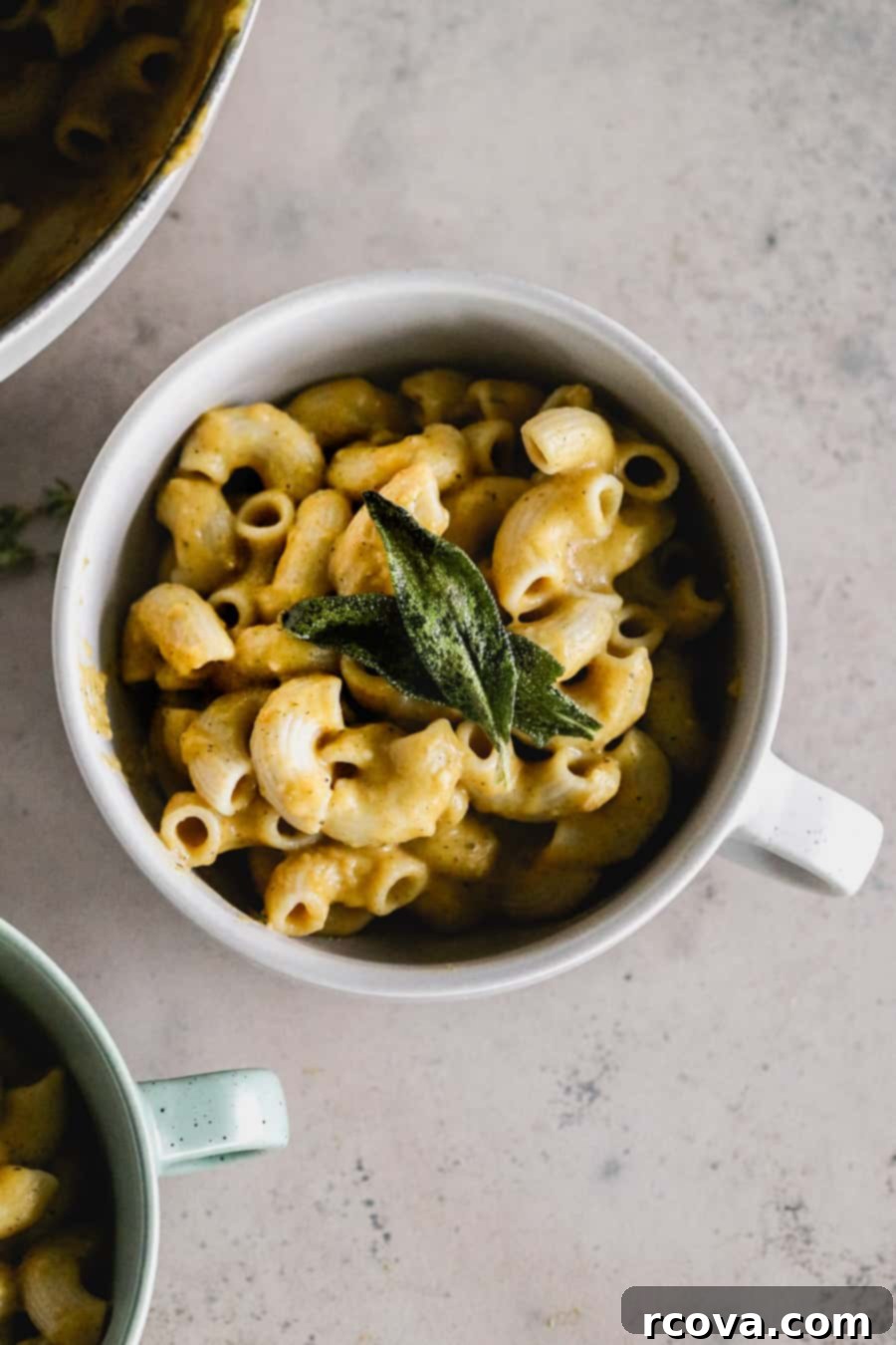 Golden Stovetop Butternut Mac & Cheese 1 featured 13510