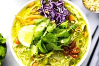 Thai Green Curry Chicken Noodle Bowls