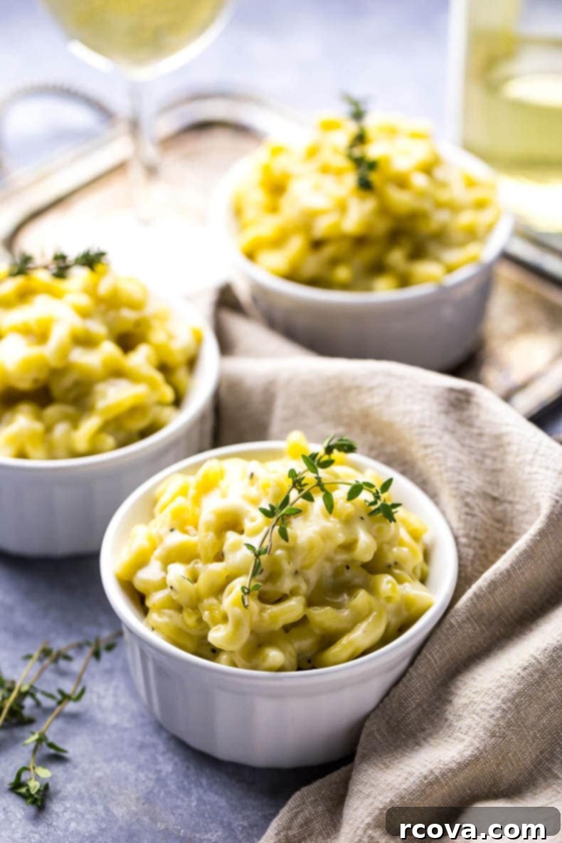 Decadent White Truffle Cheddar Mac 1 featured 15734