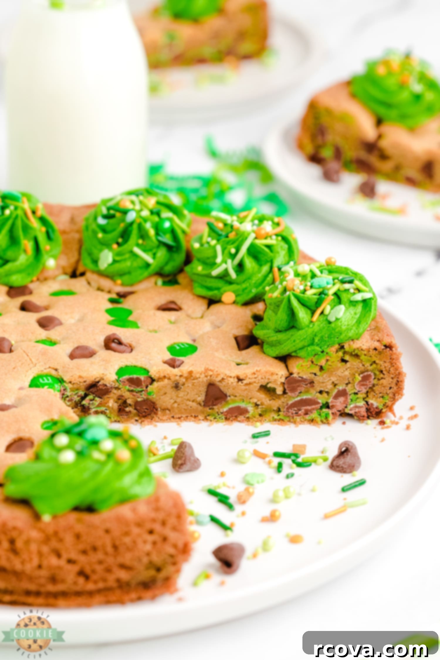 St Patricks Day Green Cookie Cake 1 featured 15890