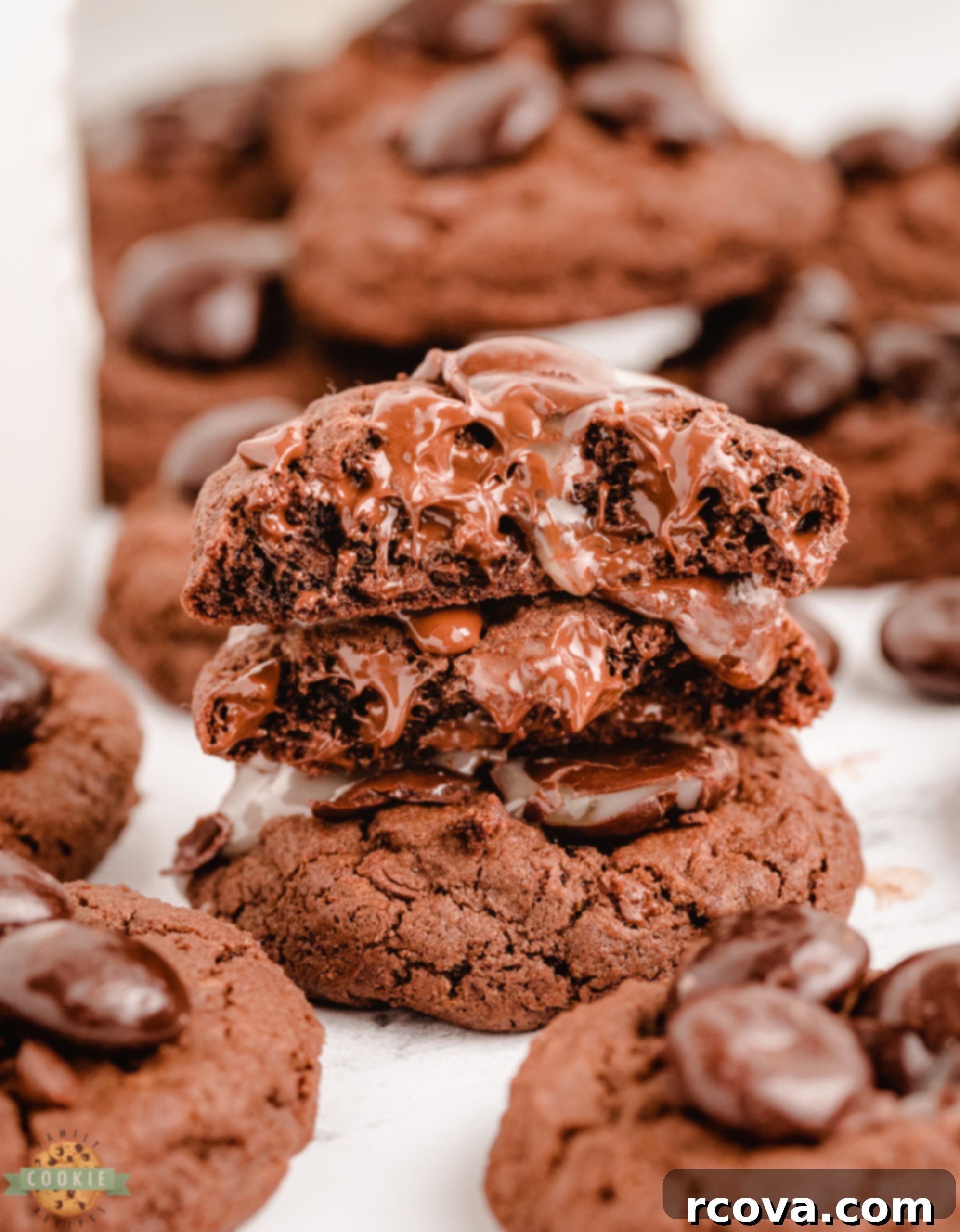 Decadent Candy Bar Cookies 1 featured 16176 scaled