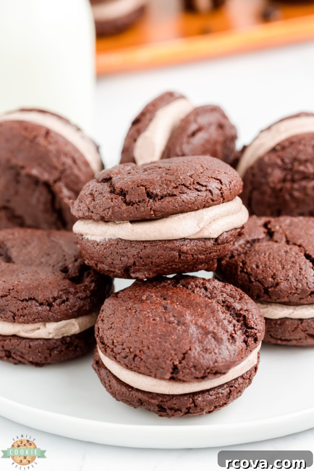 Homemade Oreo Cookies and Cream 1 featured 16522