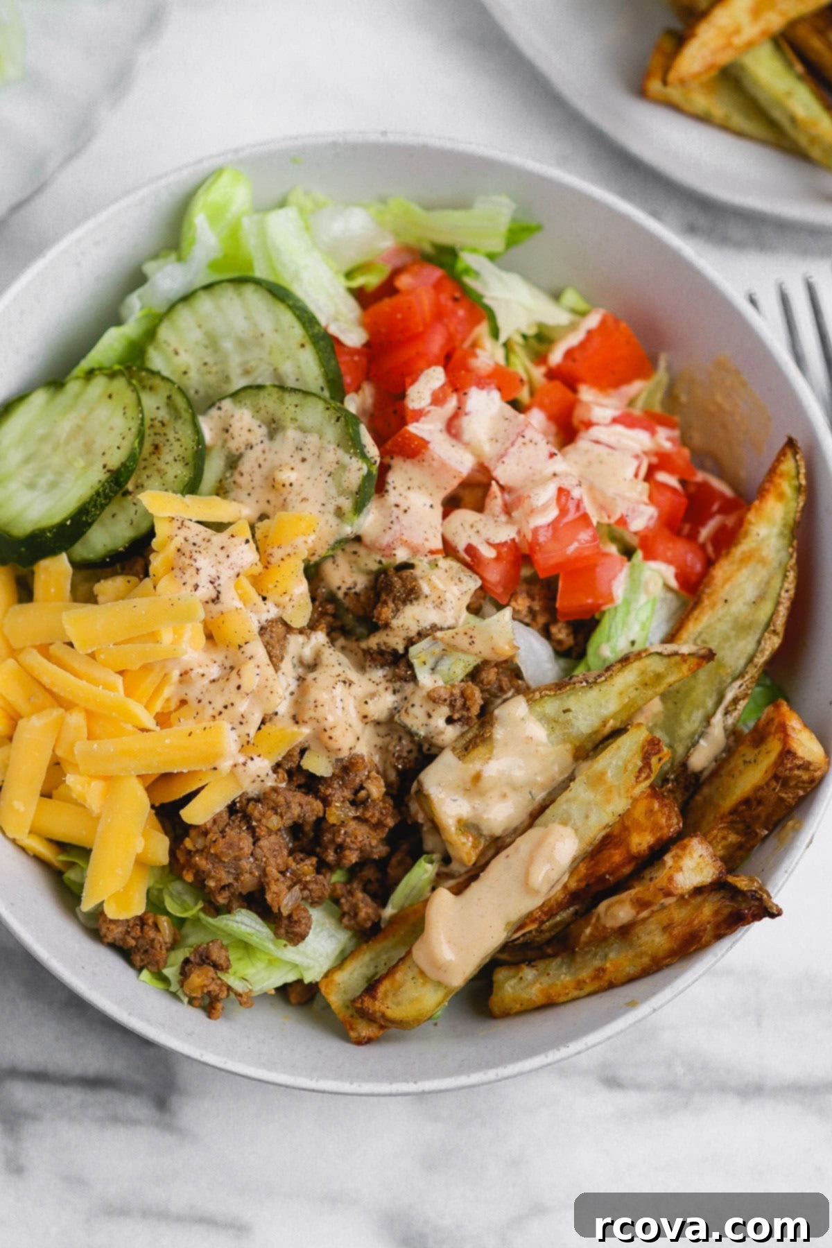 Signature Drizzle Cheesy Burger Bowls 1 featured 19414