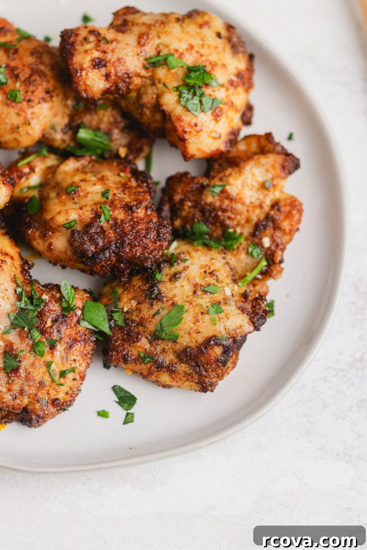 Crispy Air Fryer Chicken Thighs 1 featured 19892