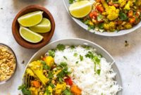 Creamy Instant Pot Peanut Coconut Chicken Curry