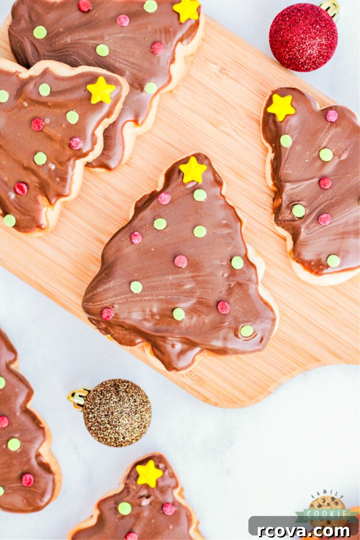 Festive Twix Christmas Tree Cookies 1 featured 25931