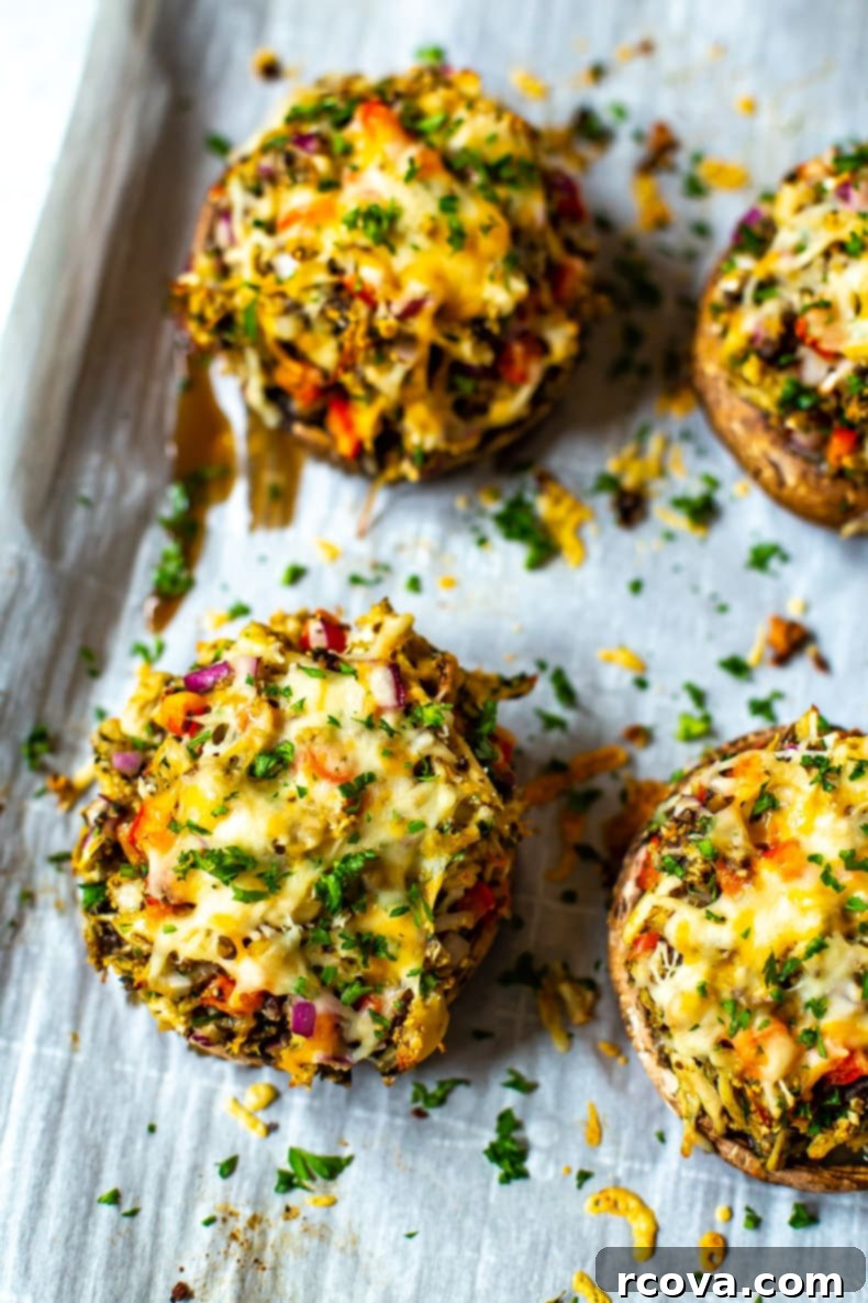 Perfectly Stuffed Portobello Mushrooms 1 featured 28816