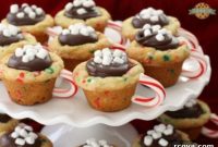 Cozy Hot Chocolate Cookie Cups