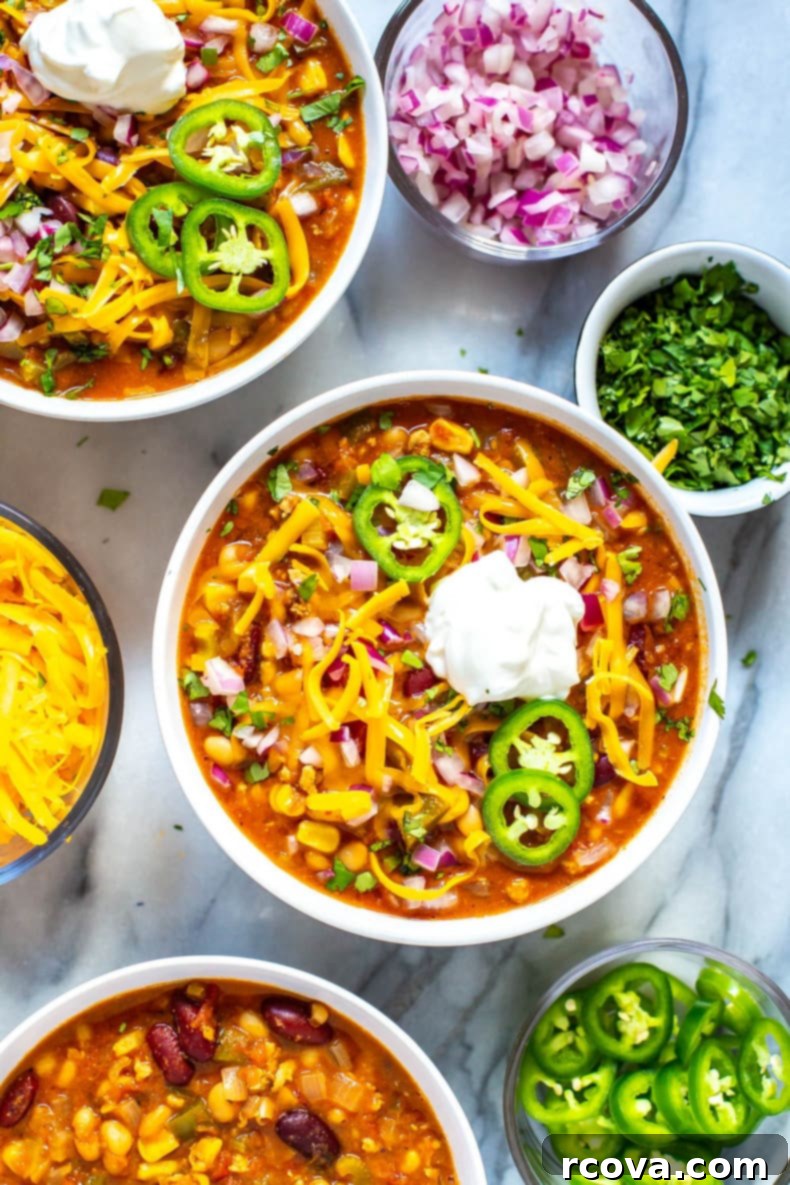Lean & Hearty Slow Cooker Turkey Chili 1 featured 30075