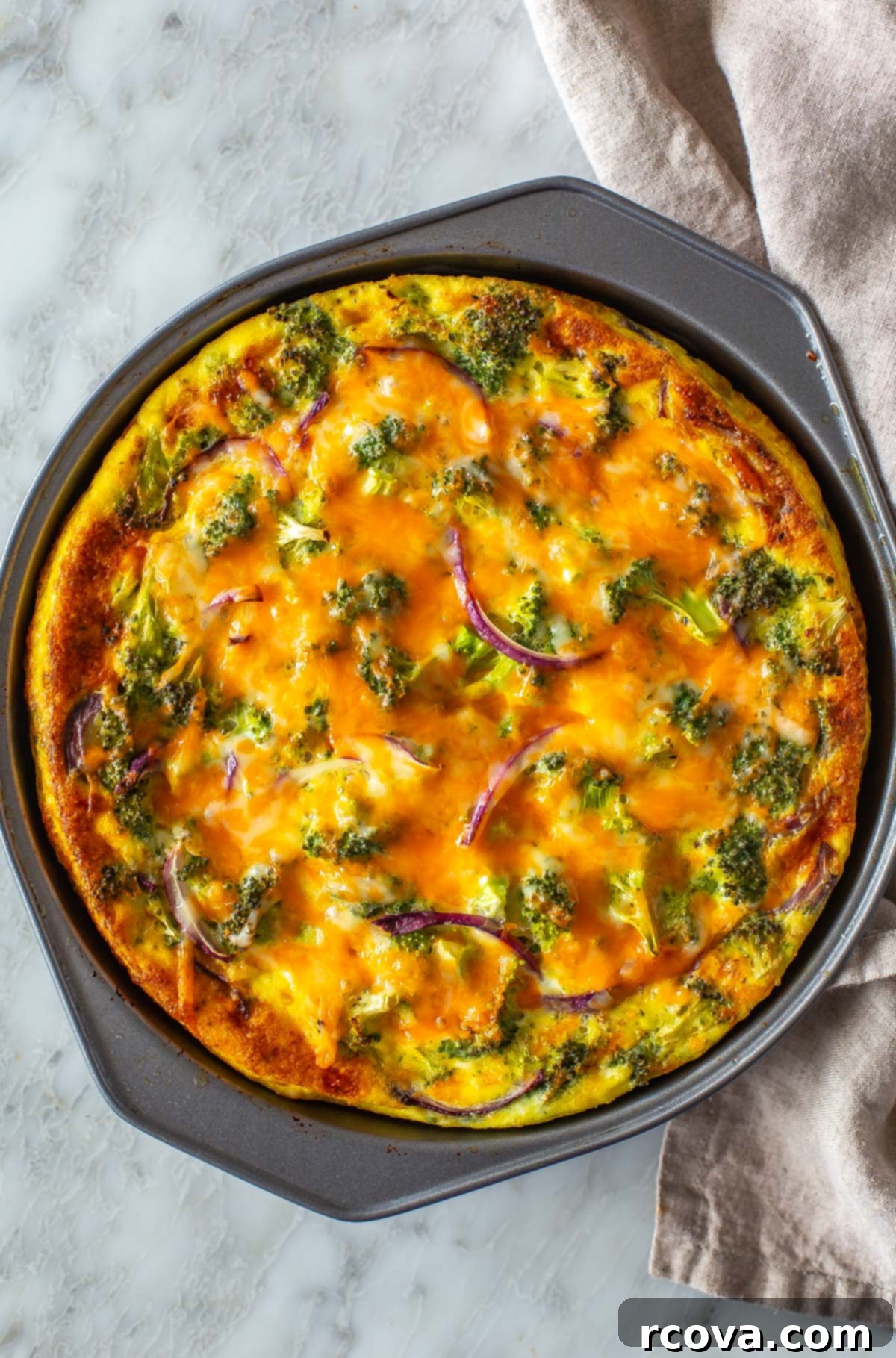 Low Carb Crustless Broccoli Cheddar Quiche 1 featured 31545