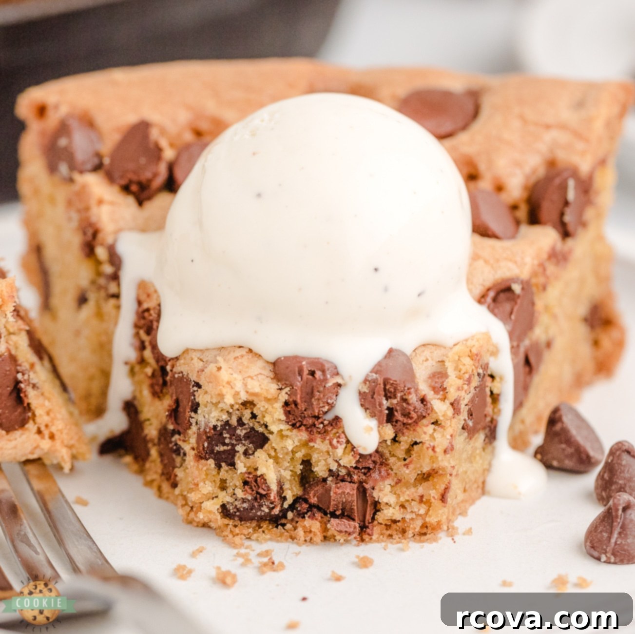 Cast Iron Cookie Indulgence 83 featured 3778