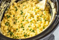 Velvety Slow Cooker Mac and Cheese
