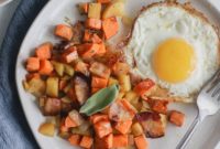 Autumnal Sweet Potato Hash with Bacon and Apples