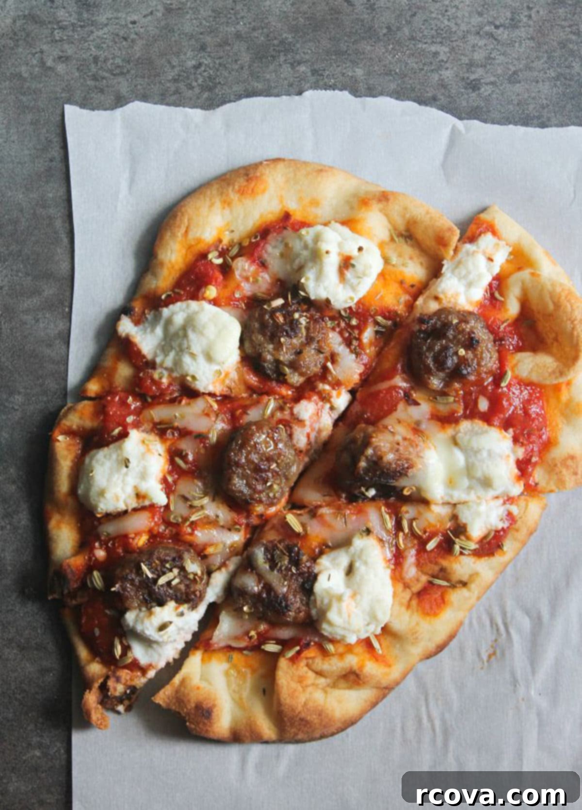 Gourmet Sausage and Ricotta Naan Pizza 1 featured 5686