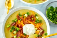 Your New Favorite Slow Cooker Potato Soup