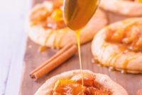 Spiced Apple Pie Gems