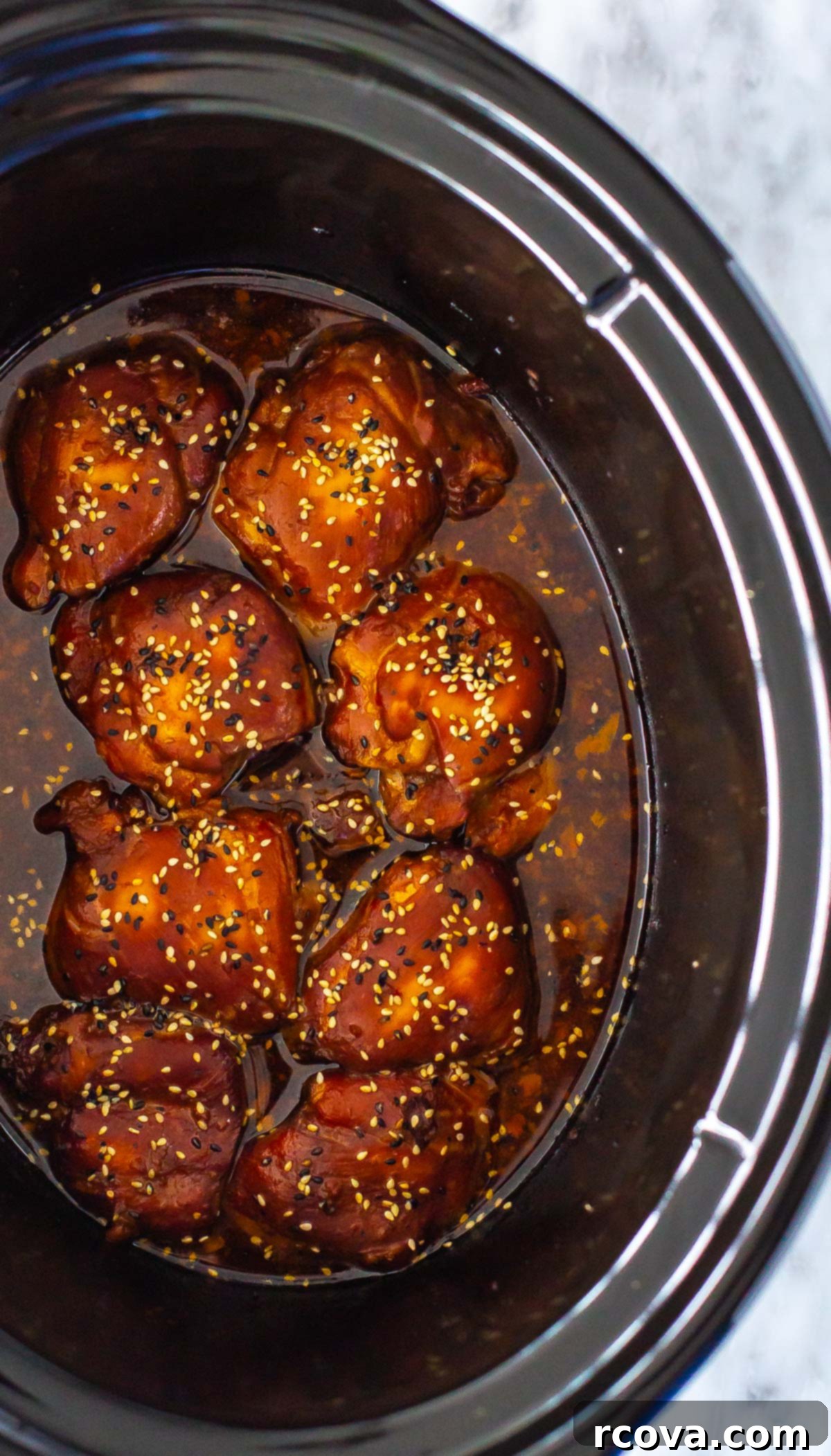 Honey Garlic Slow Cooker Chicken 1 featured 60744
