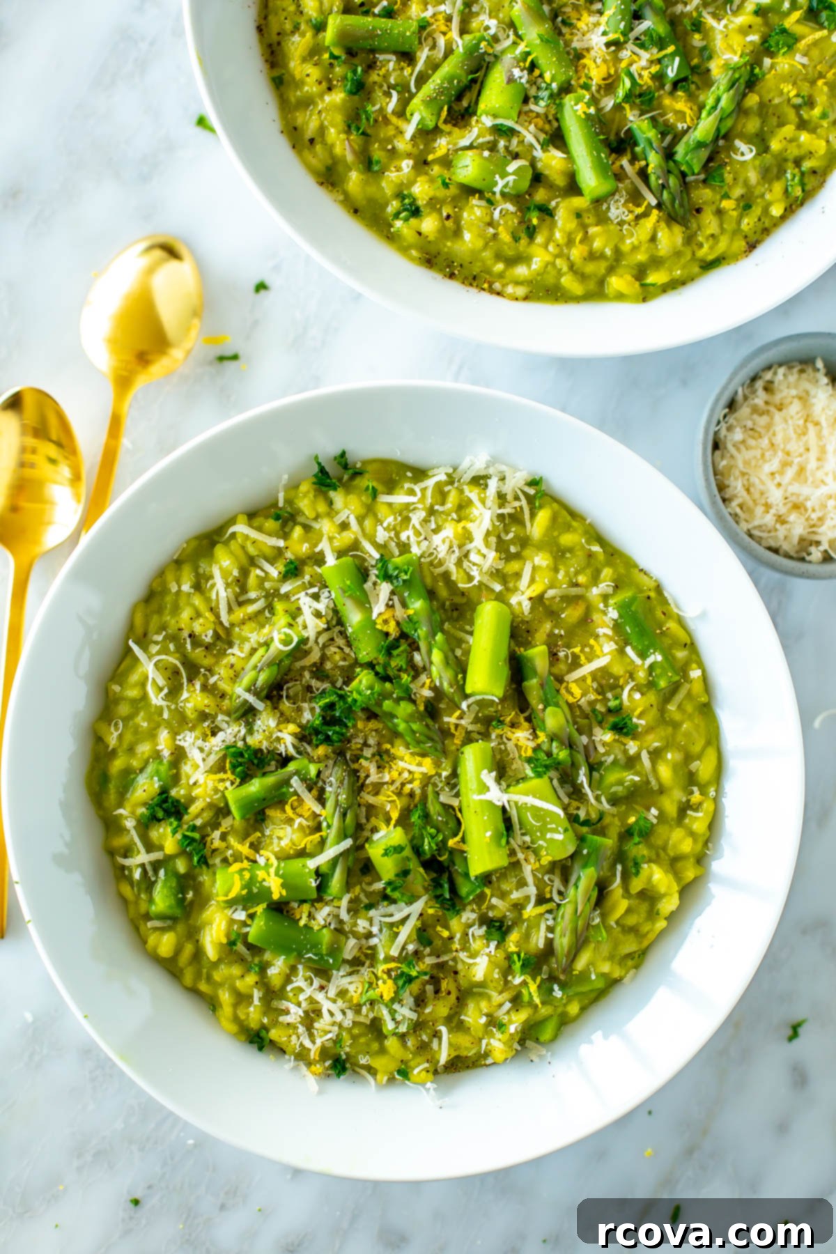 Velvety Asparagus Risotto 1 featured 62326