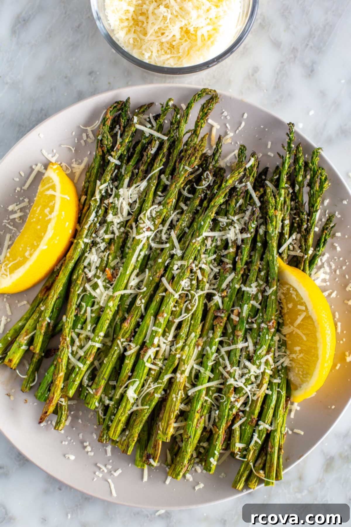 Crispy Air Fryer Asparagus 1 featured 62984