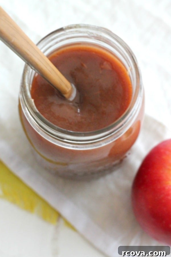 Effortless Slow Cooker Apple Butter 1 featured 7234