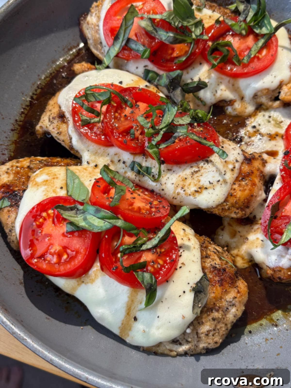 One-Pan Balsamic Caprese Chicken 1 featured 8056