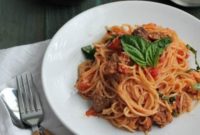 Speedy One-Pot Angel Hair Pasta with Creamy Tomato Sausage