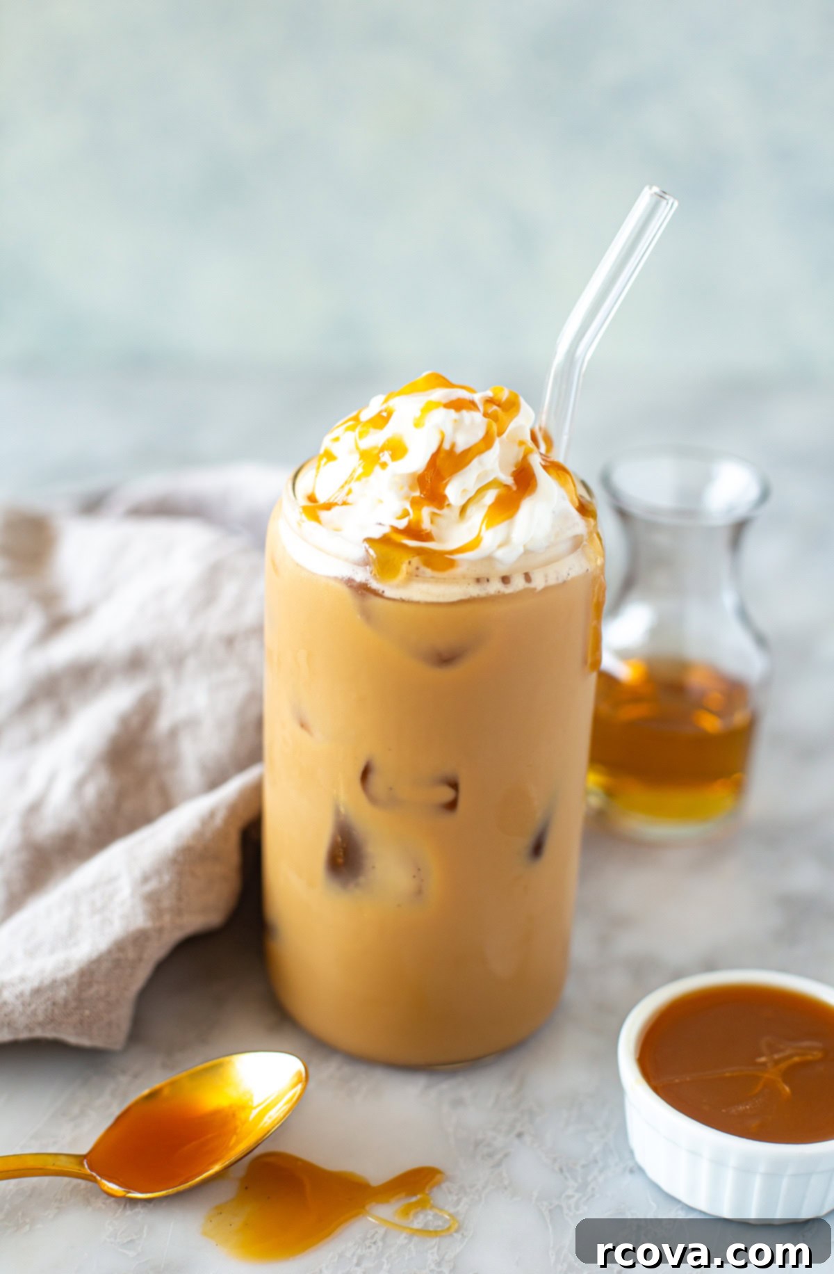 Effortless Iced Caramel Latte Dream 1 featured 87580