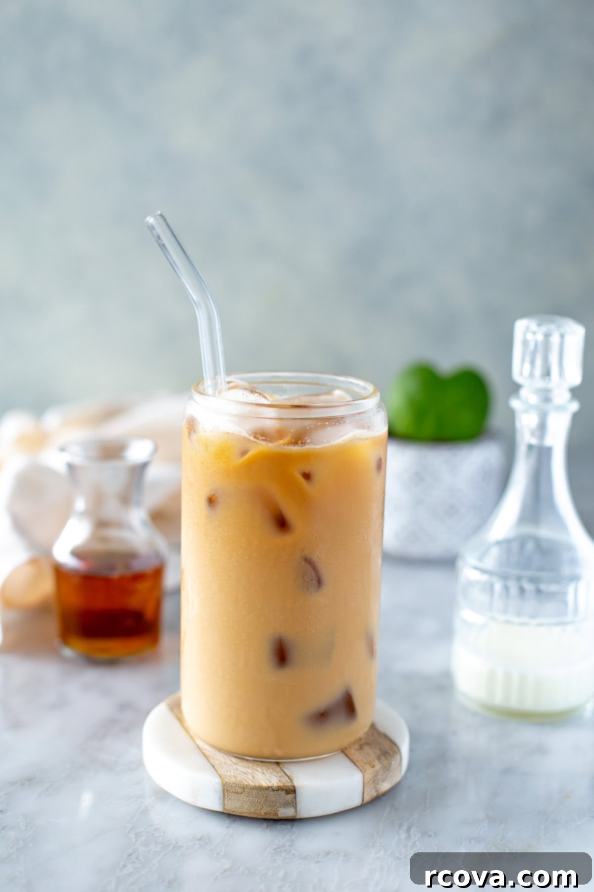 Instant Iced Vanilla Latte 1 featured 89306