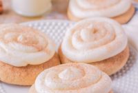 Sweetly Spiced Frosted Snickerdoodle Bliss