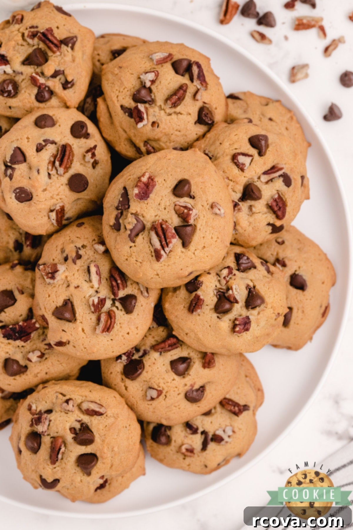 Maple Honey Kissed Chocolate Chip Cookies 8 Chocolate chip cookies made with honey and maple syrup