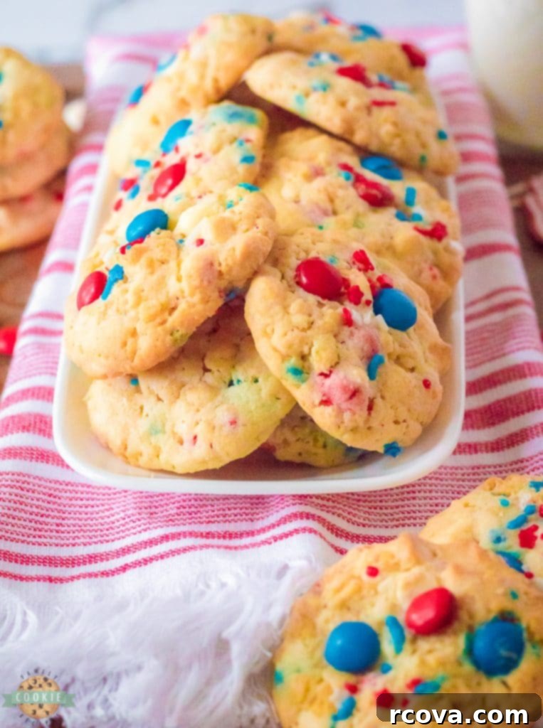 Crispy MM Independence Day Cookies 10 Close-up of a perfectly round Krispy M&M 4th of July cookie