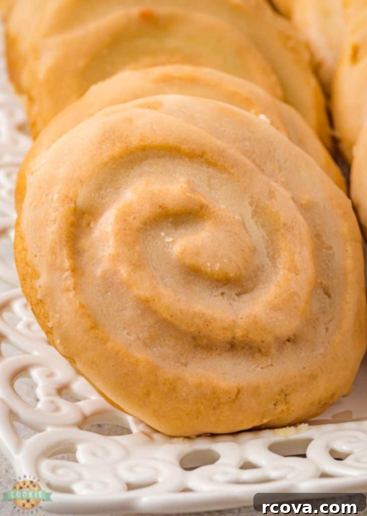 Honey Cinnamon Swirl Cookies 10 Crumbl Copycat Honey Bun Cookies