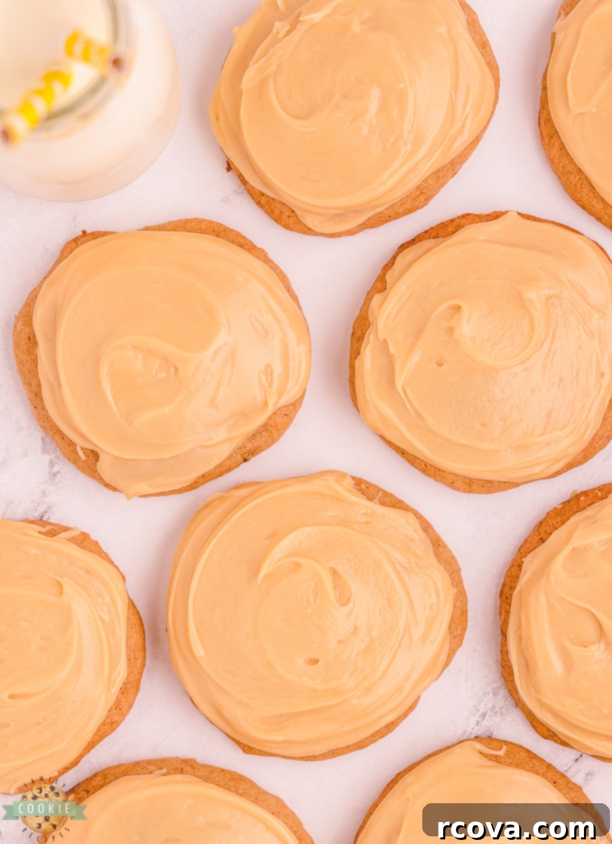 Banana Caramel Dream Cookies 5 caramel icing on banana cookies