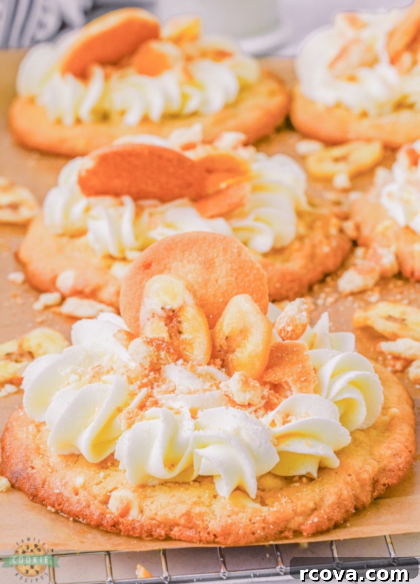 Luscious Banana Cream Cookies 9 pretty banana cream cookies