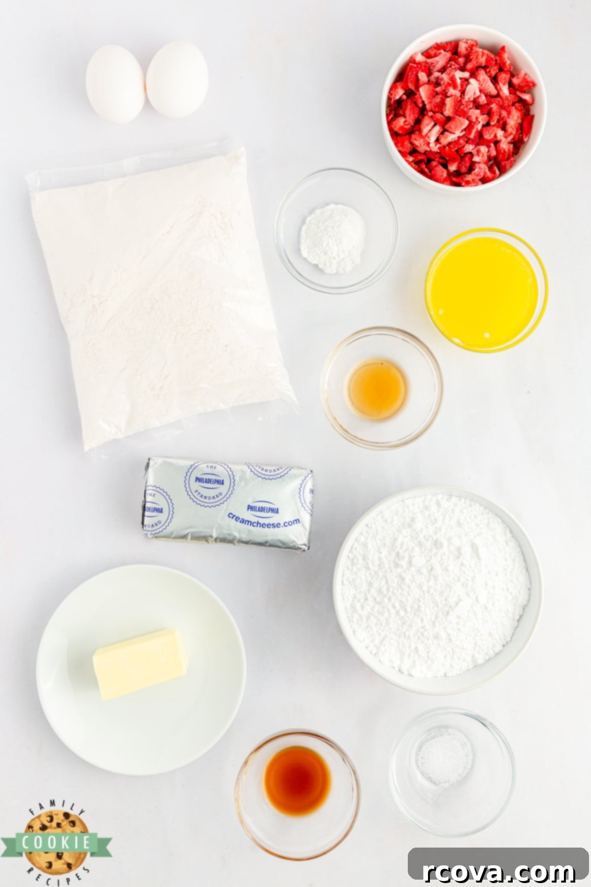 Strawberry Cake Sandwich Delights 3 Ingredients in Strawberry Cake Mix Sandwich Cookies