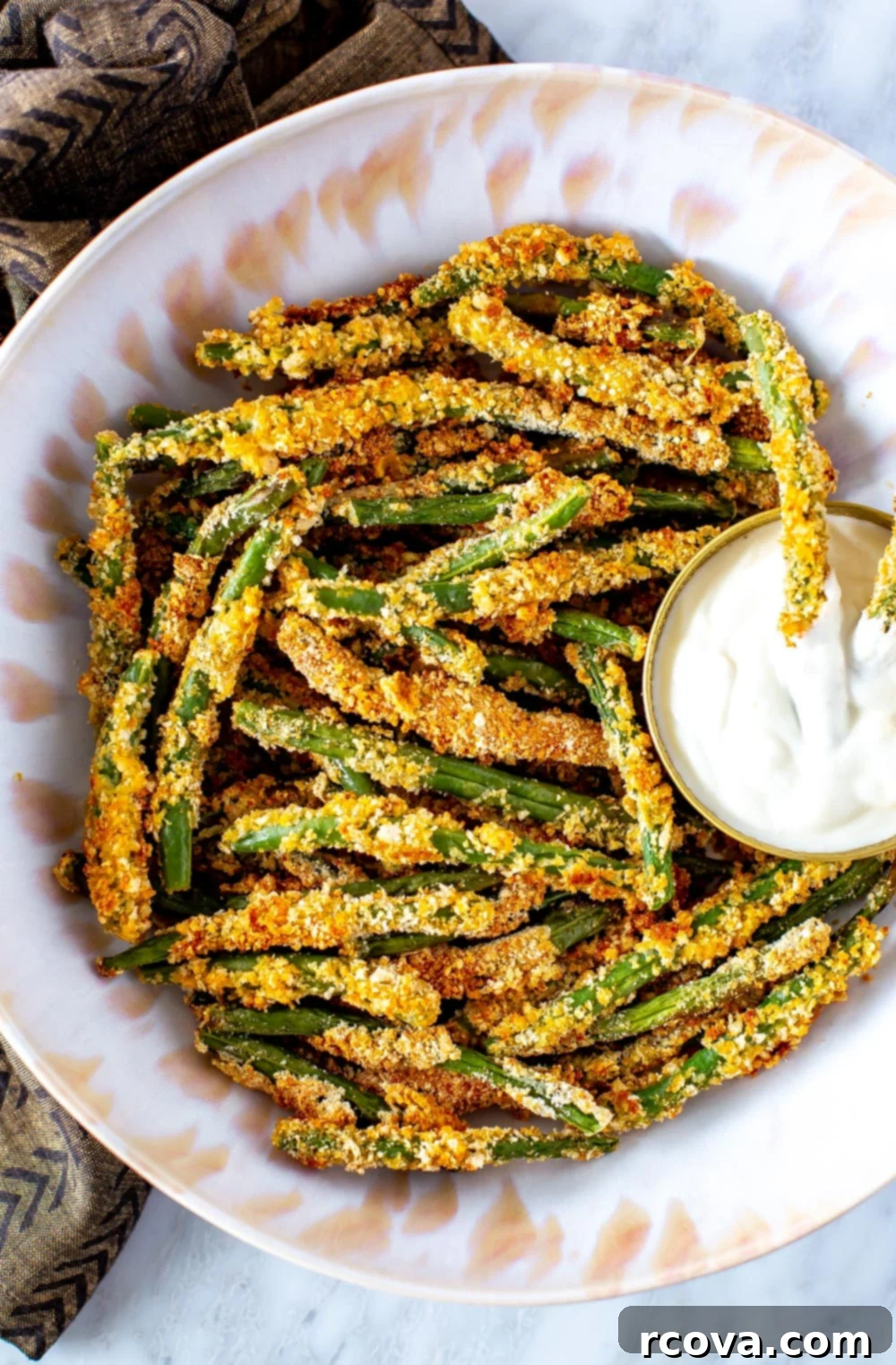 30 Festive Green Recipes for St Patricks Day 11 Crispiest Green Bean Fries