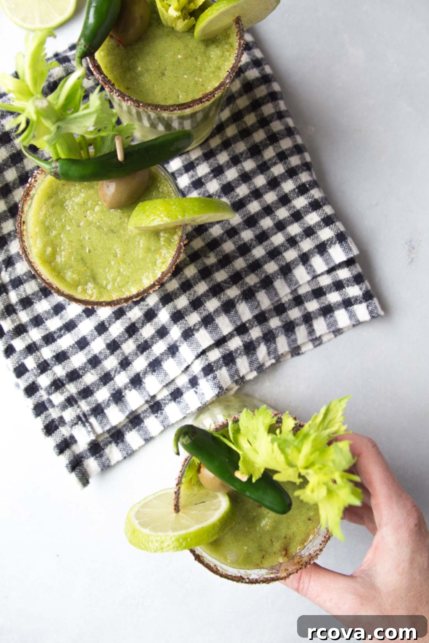 30 Festive Green Recipes for St Patricks Day 8 overhead shot of green drinks