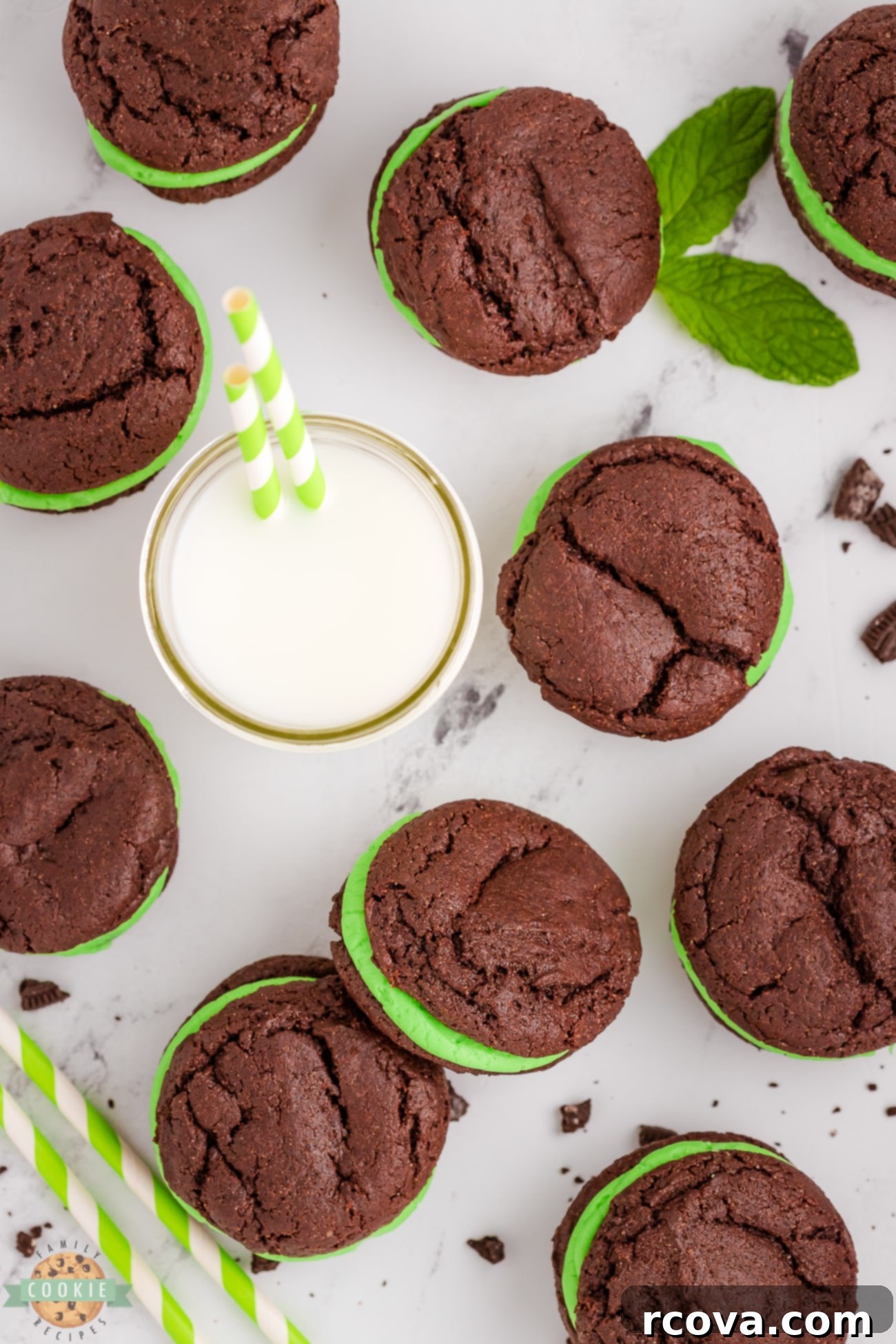 Homemade Mint Oreo Delights 6 mint oreo cookies with a glass of milk
