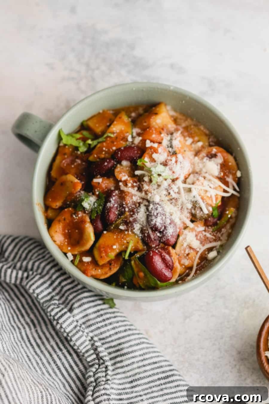 Instant Pot Minestrone: Quick & Easy Comfort 2 Instant Pot Minestrone Soup