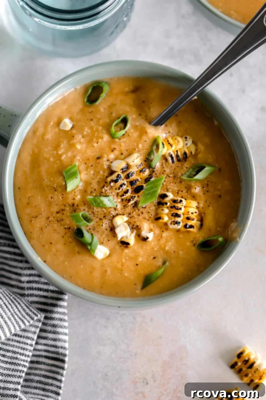 Speedy Smoky Chipotle Corn Cauliflower Chowder 4 Serving of Instant Pot Chipotle Corn and Cauliflower Chowder in a stylish bowl, highlighting its perfect creamy texture and inviting presentation