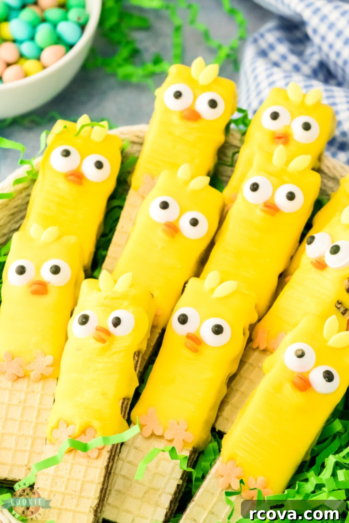 Simple No-Bake Easter Chick Treats 4 easy yellow chick Easter cookies