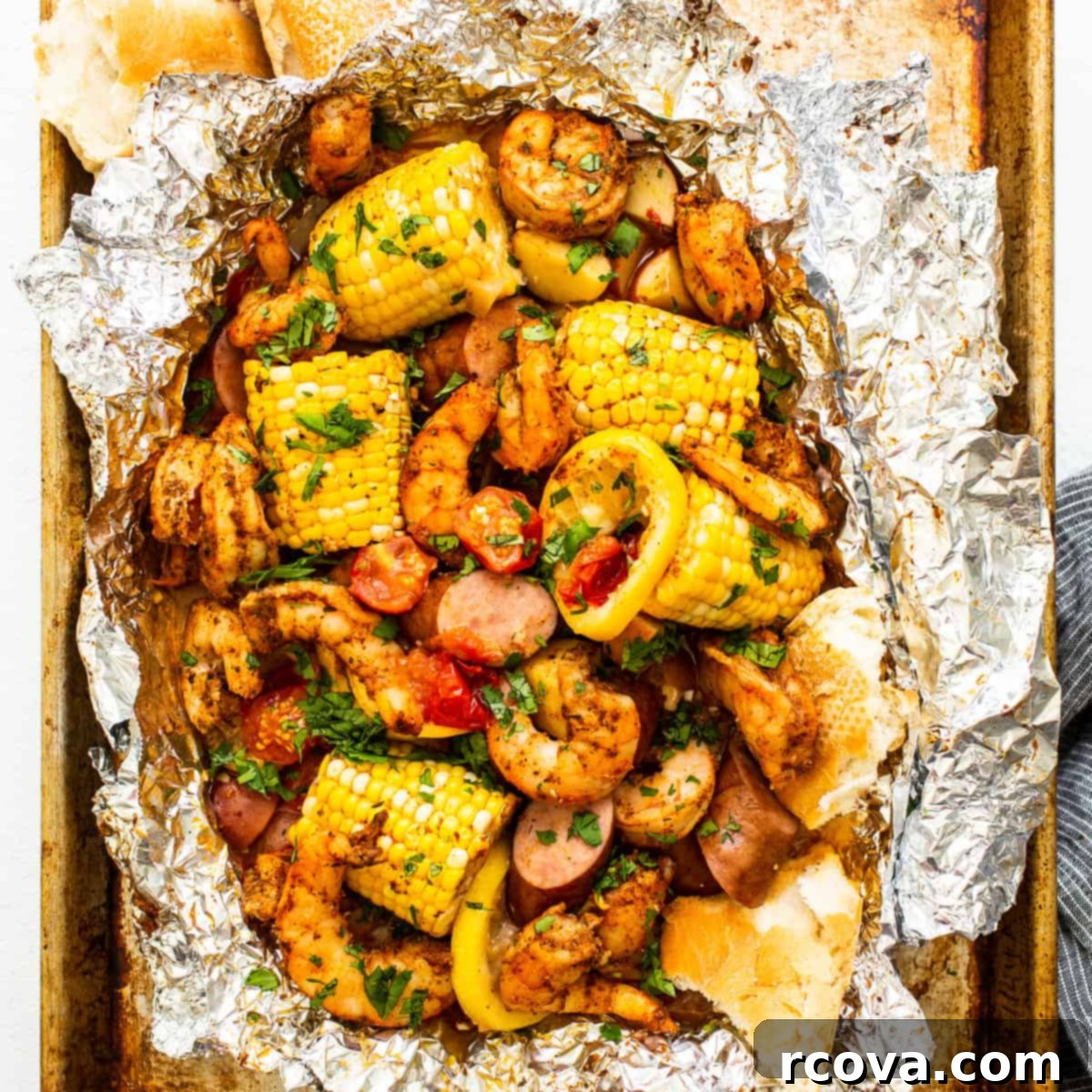 Savor Summer: Over 25 Healthy Grilling Recipes 30 Grilled Shrimp Foil Packets via Fit Foodie Finds