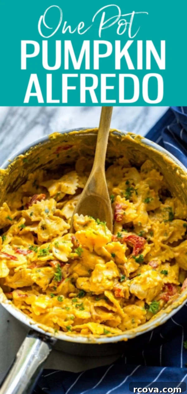 Autumnal One-Pot Pumpkin Alfredo 11 This Healthy One Pot Pumpkin Alfredo with chicken, roasted red peppers and crispy sage is a lighter fall-themed version of the classic dish. #pumpkinalfredo #onepot