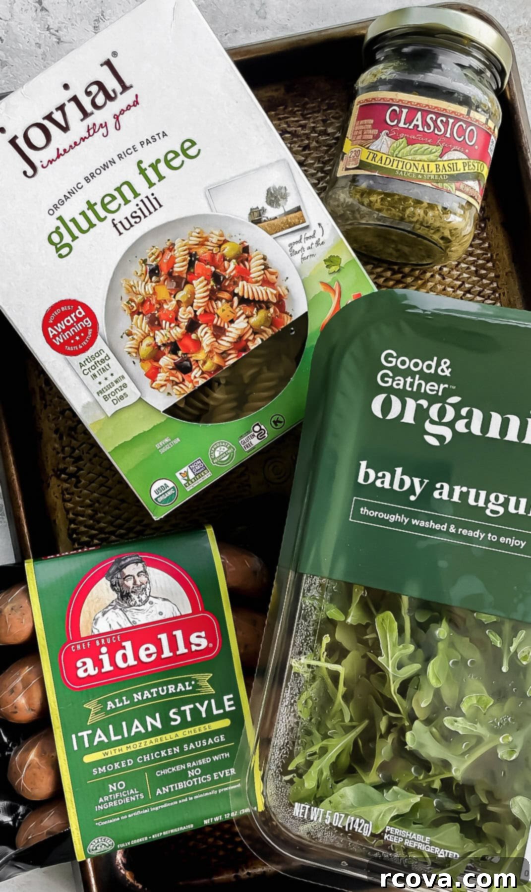 Easy Pesto Chicken Sausage Pasta 4 ingredients to make pasta and pesto