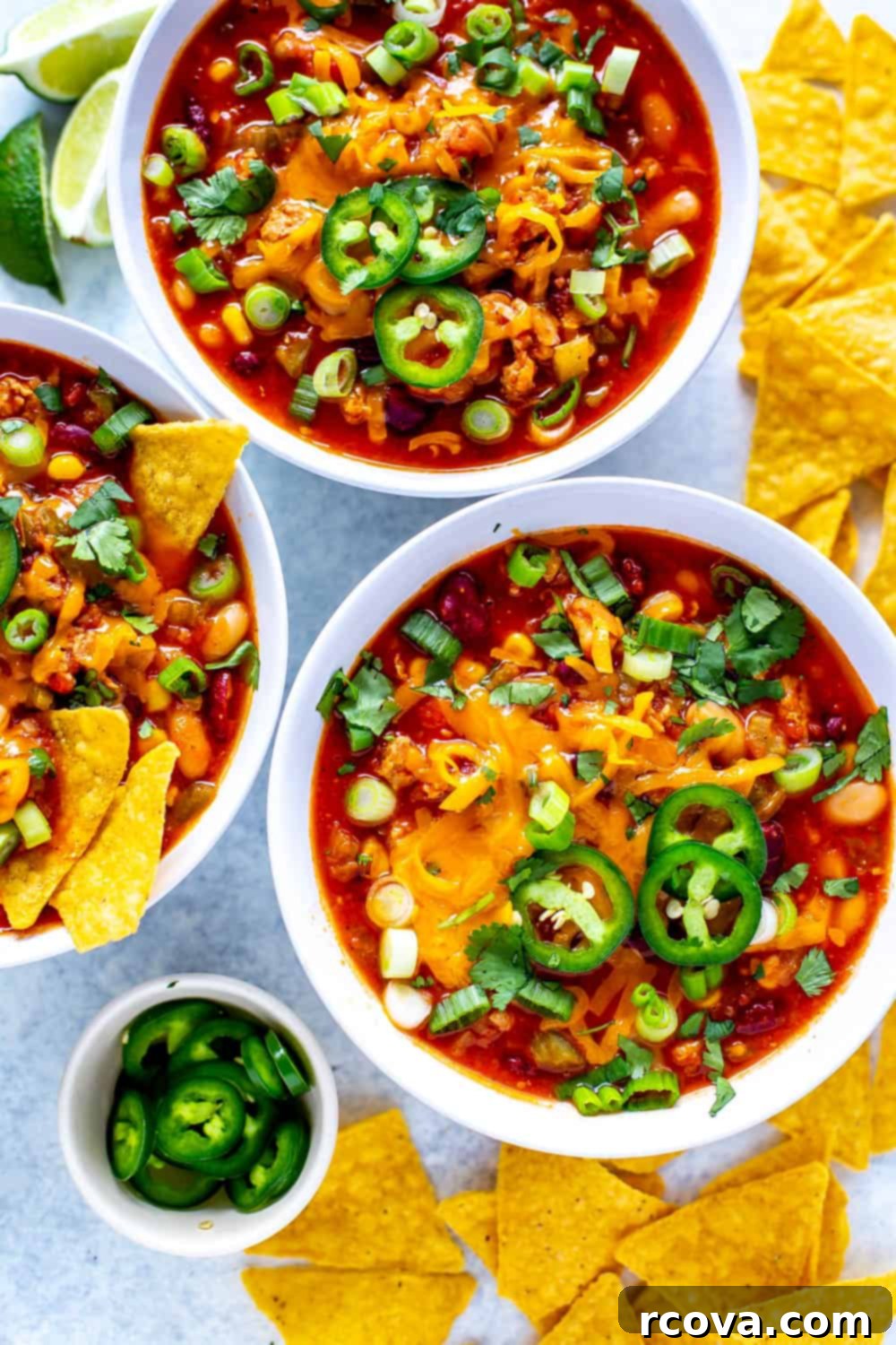 28 Deliciously Healthy Ground Turkey Meals 30 Instant Pot Turkey Chili {Healthy + Easy} via Eating Instantly