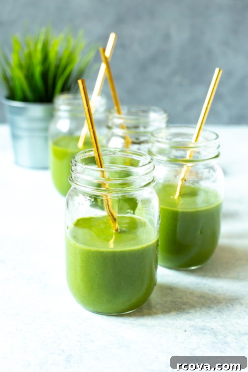 Effortless Weekly Meal Prep 11 A refreshing Meal Prep Green Smoothie, packed with healthy ingredients and perfect for a quick, nutritious breakfast.