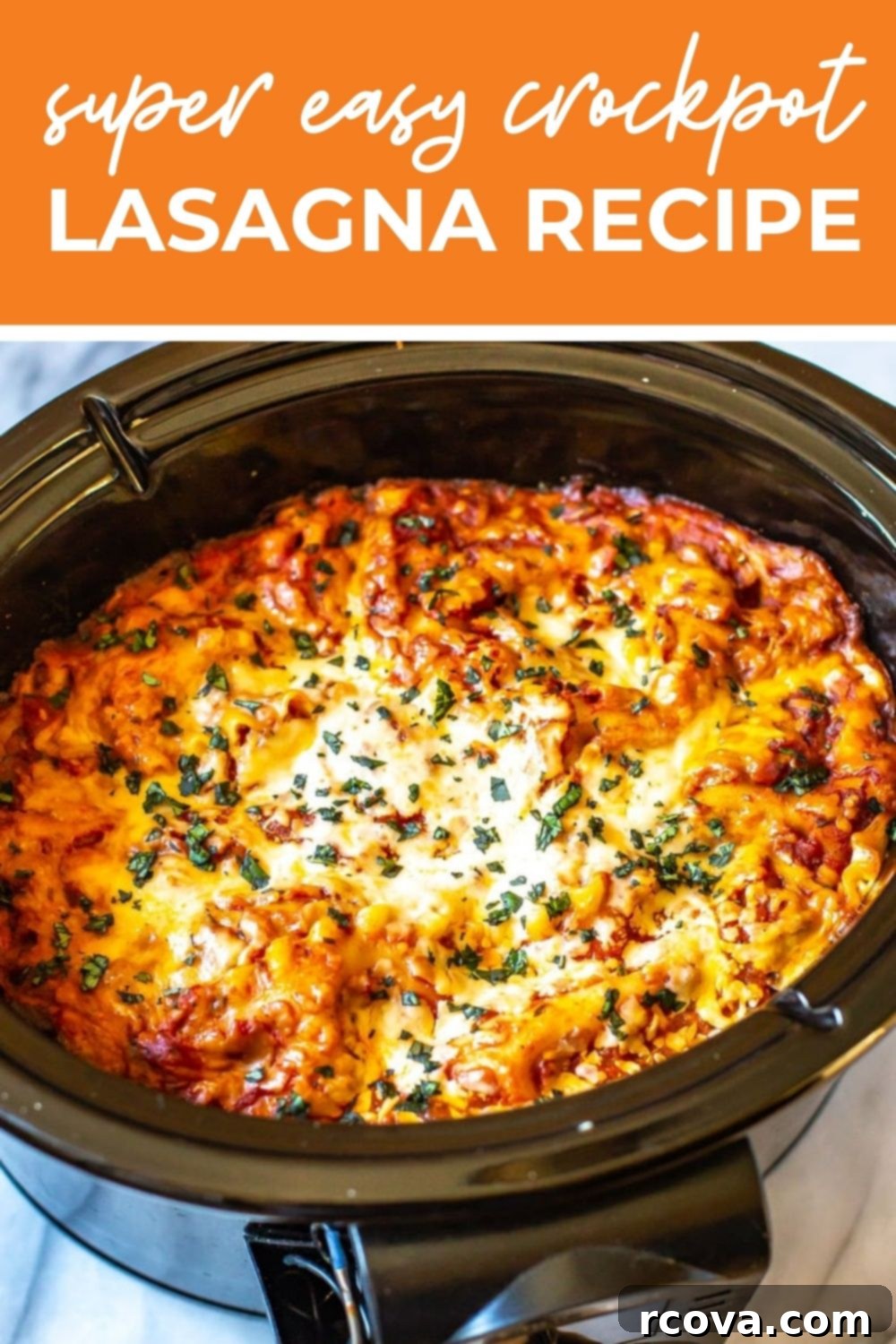 Set-and-Forget Slow Cooker Lasagna 11 Overhead shot of lasagna in a crockpot, with text that says 'Super Easy Crockpot Lasagna Recipe'